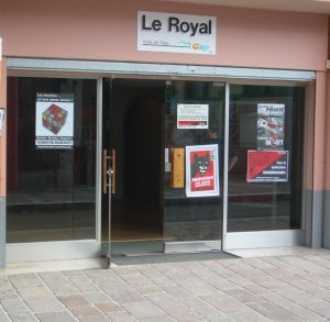 façade salle du Royal